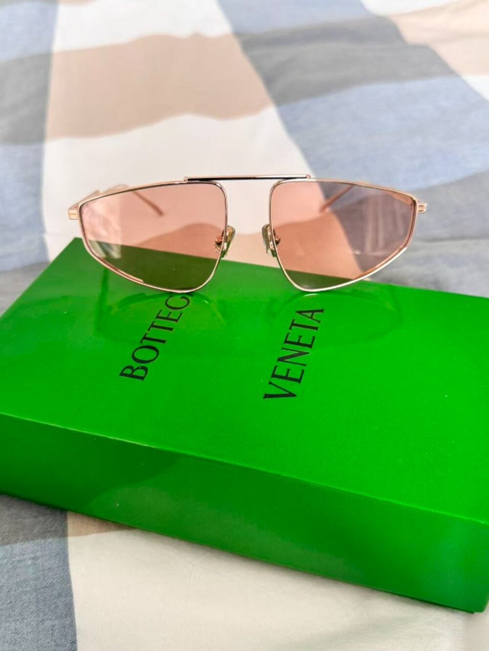 Bottega Veneta Rose Gold Sunglasses BV1466S Pink Lens Slim Frame